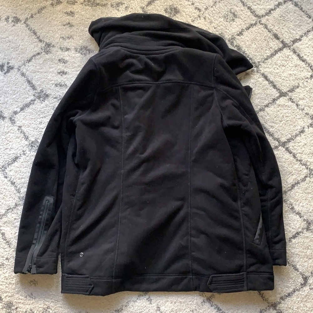 Lululemon Long Black Fleece Jacket - Picture 5 of 6